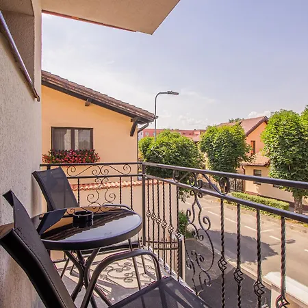 Luxury Collection Aparthotel In Brasov