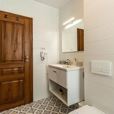 Luxury Collection Aparthotel In Brasov Braşov