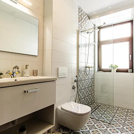 Luxury Collection Aparthotel In Brasov شقة فندقية 4*