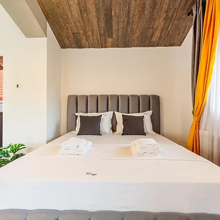 Luxury Collection Aparthotel In Brasov Apartahotel 4*