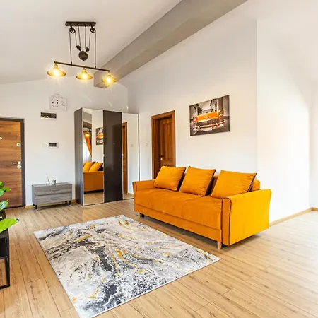 Luxury Collection Aparthotel In Brasov شقة فندقية 4*