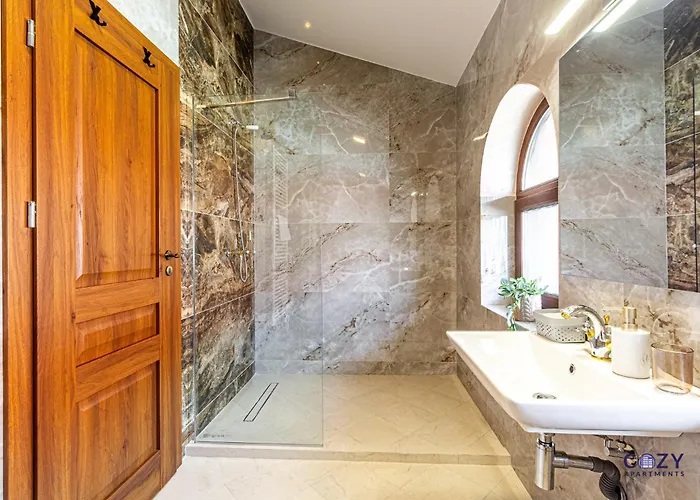 Luxury Collection In